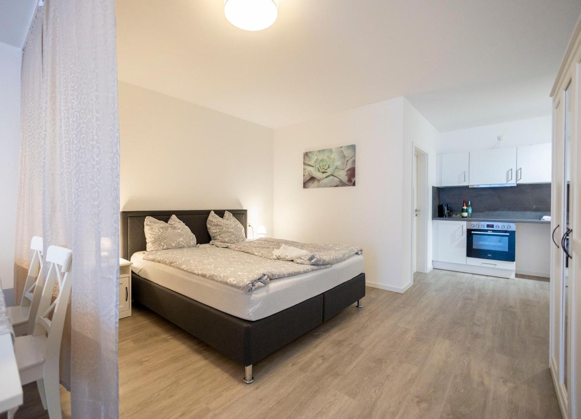 City Appartement Kueche,Bad, Parken Im Zentrum Von Ravensburg Exterior photo